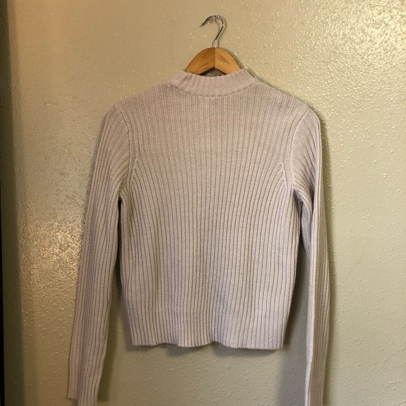 Small cropped turtle neck sweater pale pink - Picture 3 of 4
